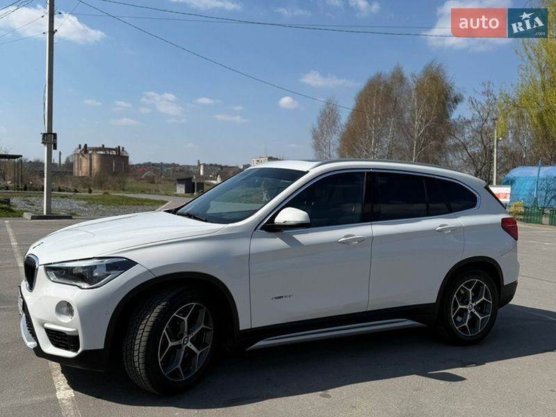 Внедорожник / Кроссовер BMW X1 2017 в Ровно