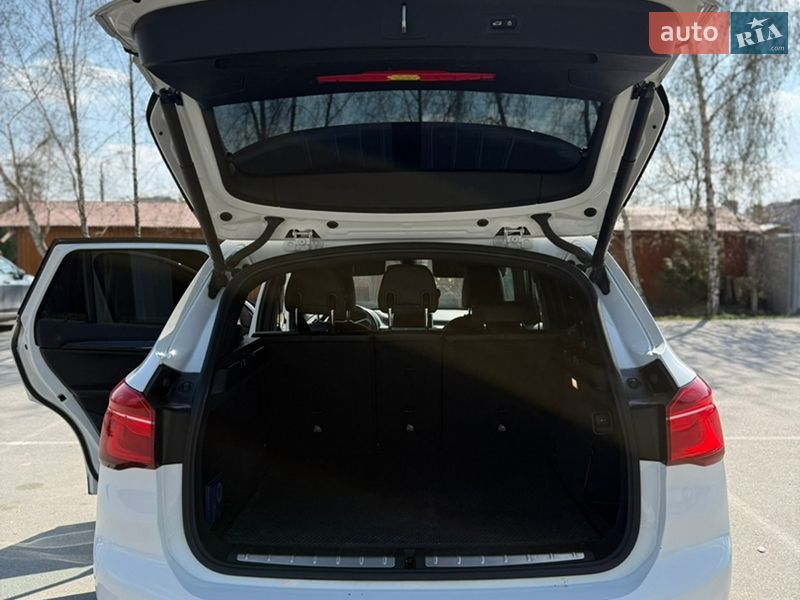 Внедорожник / Кроссовер BMW X1 2017 в Ровно