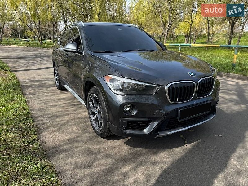 Внедорожник / Кроссовер BMW X1 2018 в Ровно