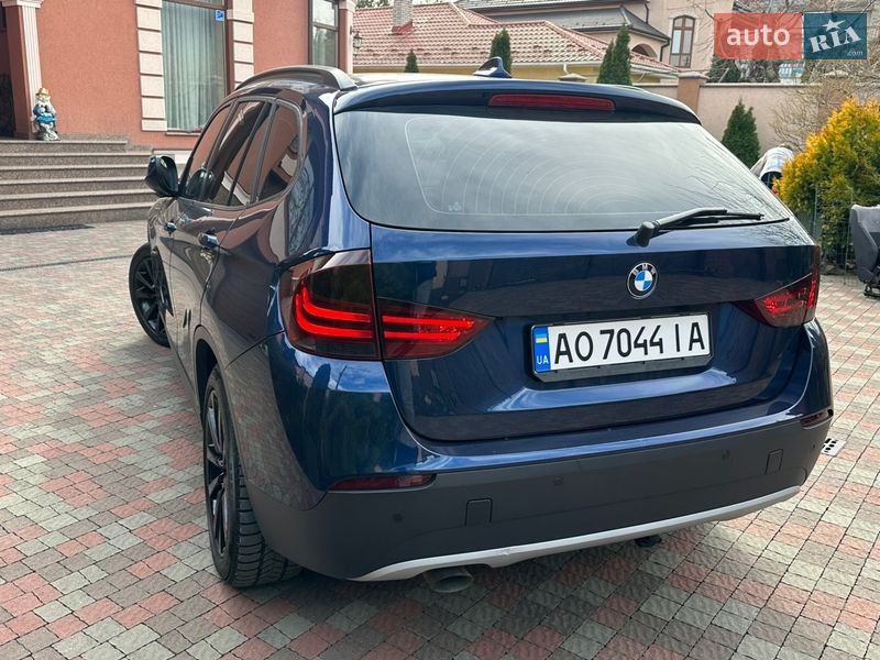 Позашляховик / Кросовер BMW X1 2011 в Мукачевому