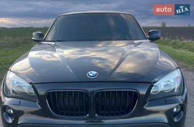 Внедорожник / Кроссовер BMW X1 2012 в Звягеле