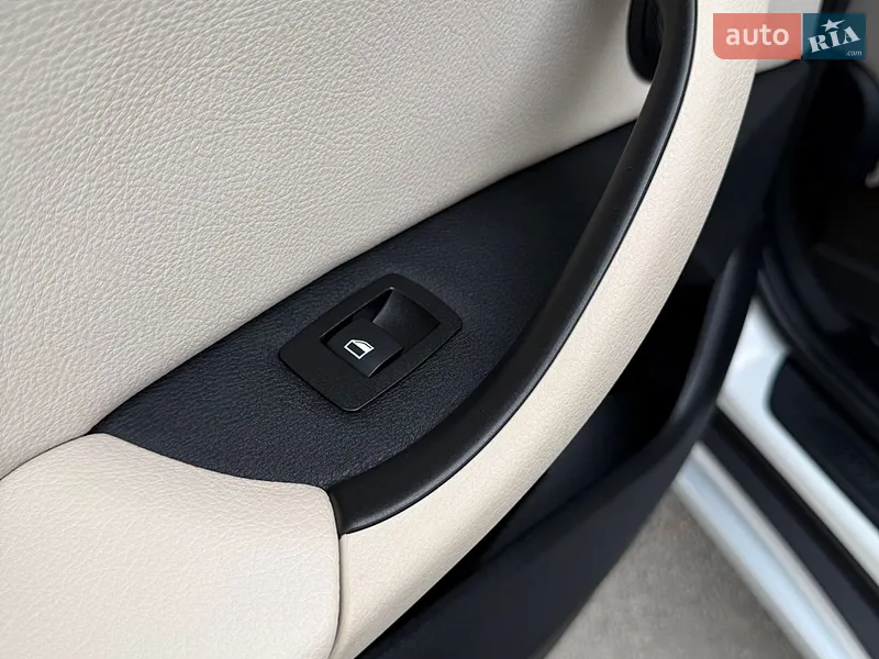BMW X1 2021 VIN WBXJG9C07M5U40101 фото оголошення 41 з 122