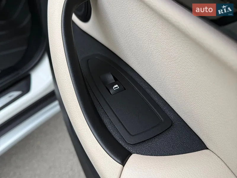 BMW X1 2021 VIN WBXJG9C07M5U40101 фото оголошення 47 з 122
