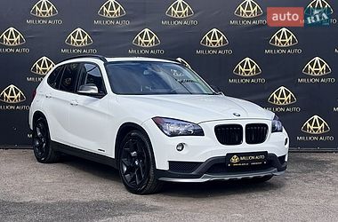 Внедорожник / Кроссовер BMW X1 2014 в Киеве