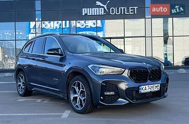 Внедорожник / Кроссовер BMW X1 2016 в Киеве