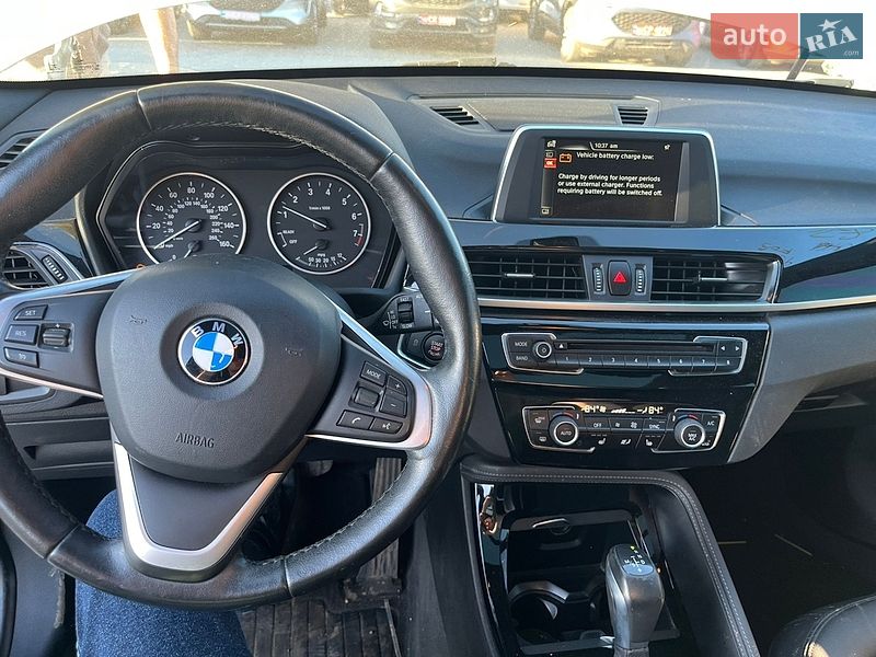 Внедорожник / Кроссовер BMW X1 2016 в Львове