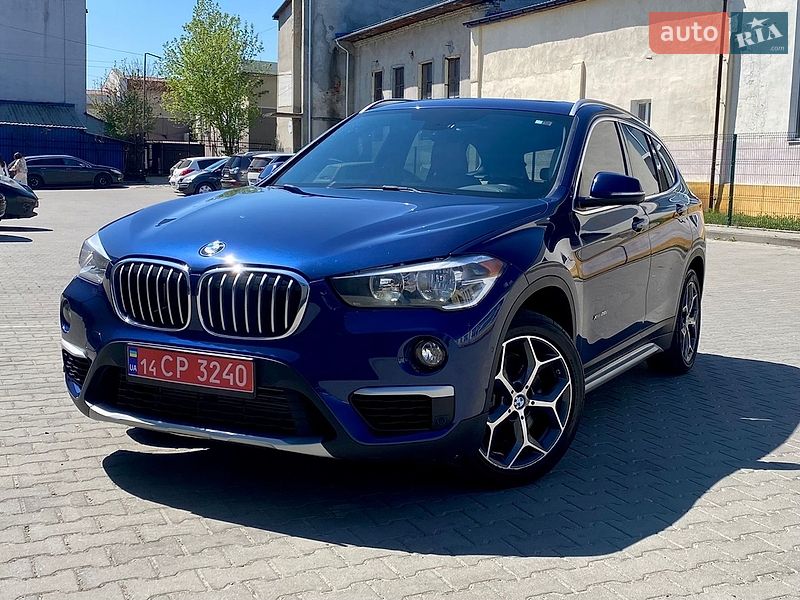 Внедорожник / Кроссовер BMW X1 2016 в Львове