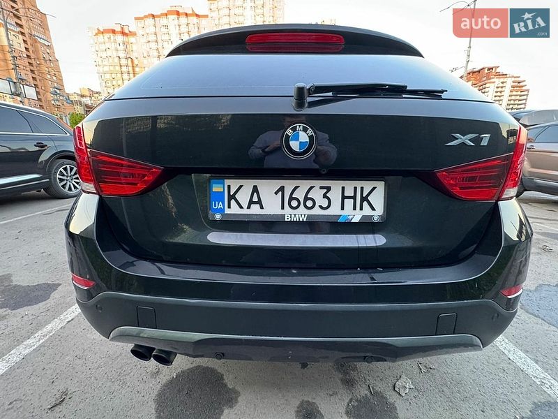 Внедорожник / Кроссовер BMW X1 2012 в Киеве