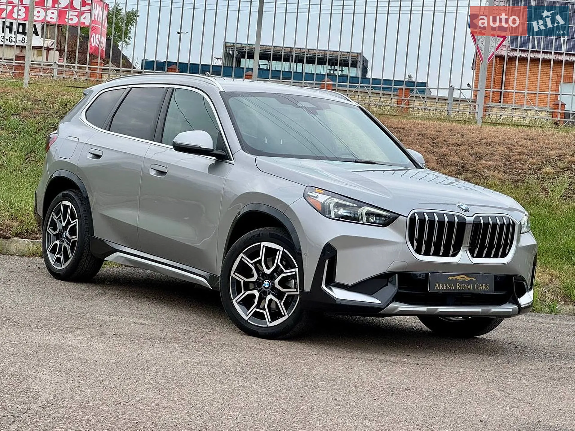 2023 BMW X1 - фото 1