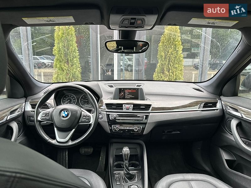 Внедорожник / Кроссовер BMW X1 2016 в Львове