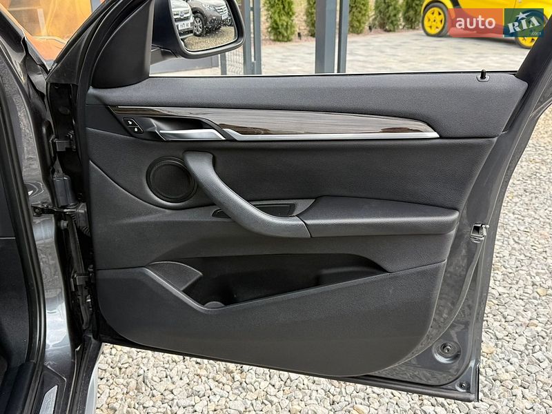 Внедорожник / Кроссовер BMW X1 2015 в Стрые