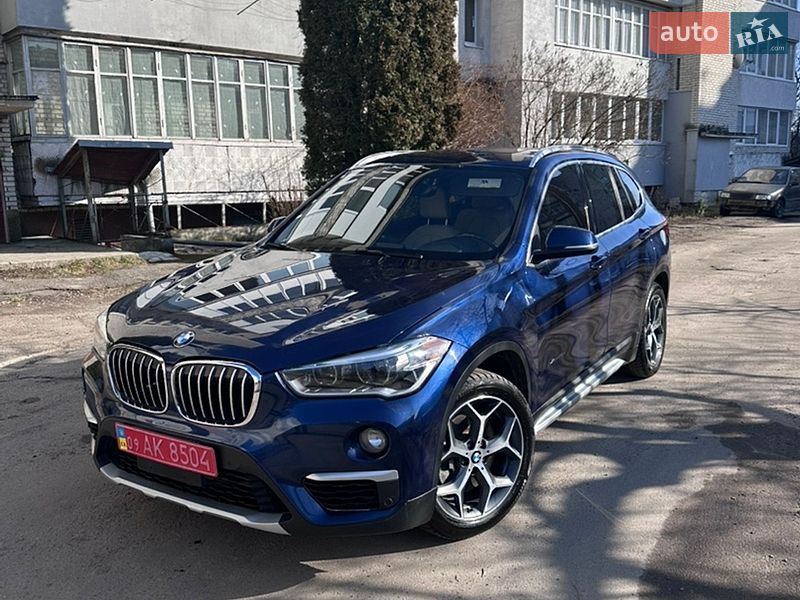Внедорожник / Кроссовер BMW X1 2016 в Ивано-Франковске