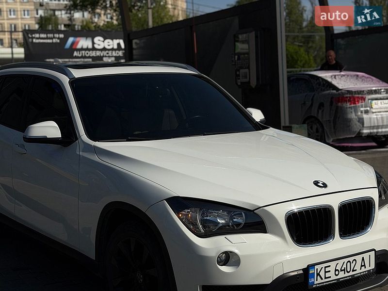 Внедорожник / Кроссовер BMW X1 2013 в Днепре