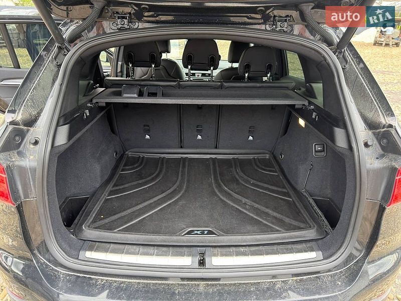 Внедорожник / Кроссовер BMW X1 2017 в Самборе