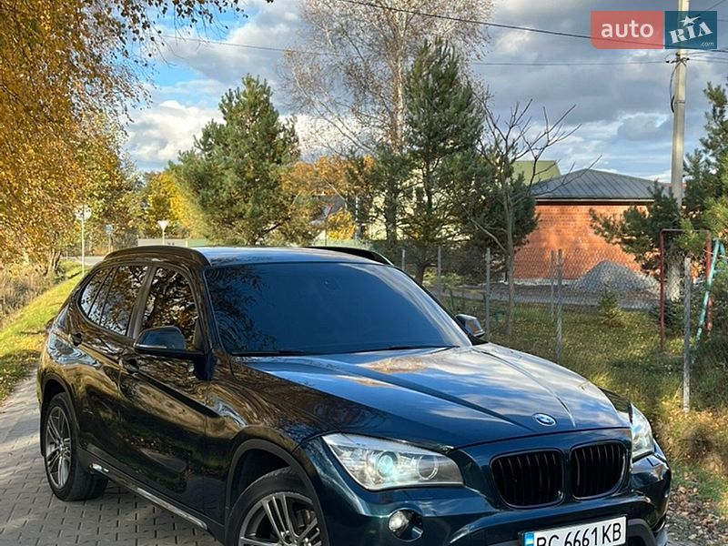 Внедорожник / Кроссовер BMW X1 2014 в Львове