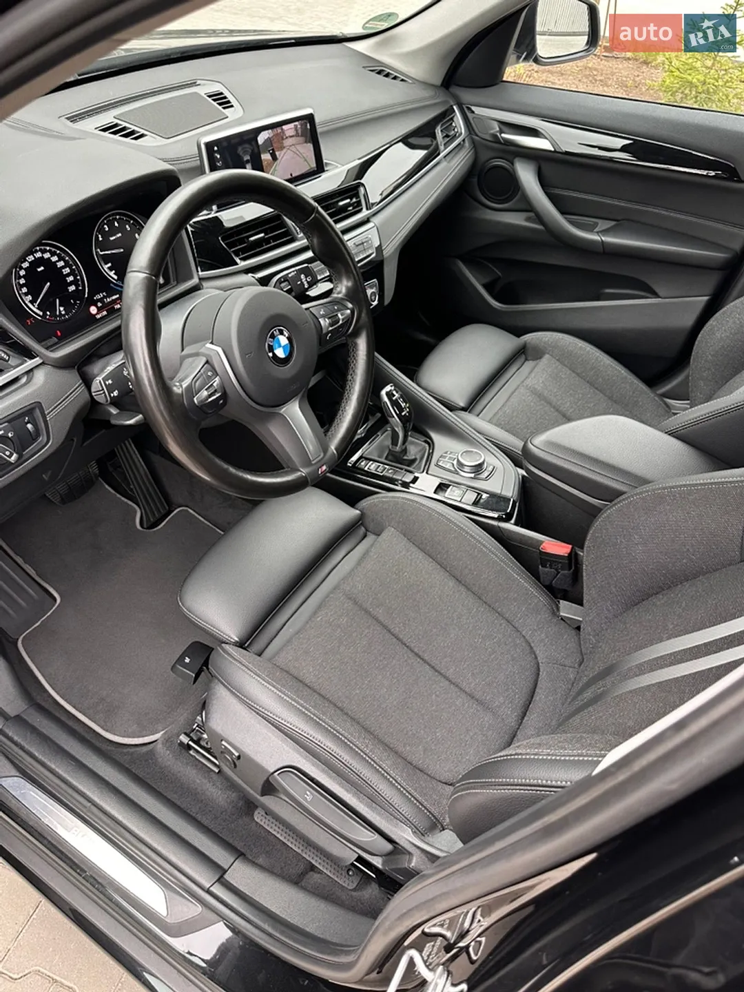 2021 BMW X1 - мініатюра 39