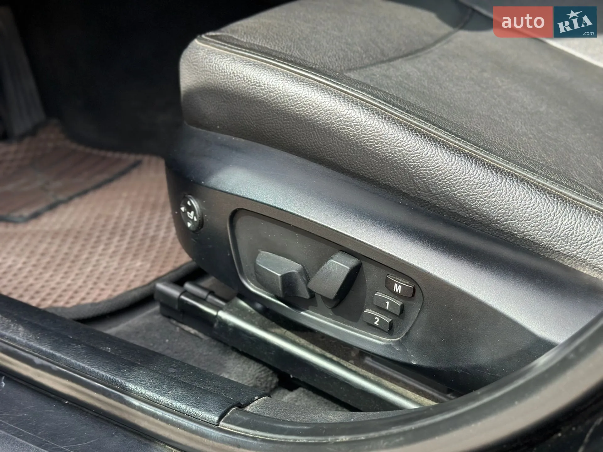 2015 BMW X1 - мініатюра 12