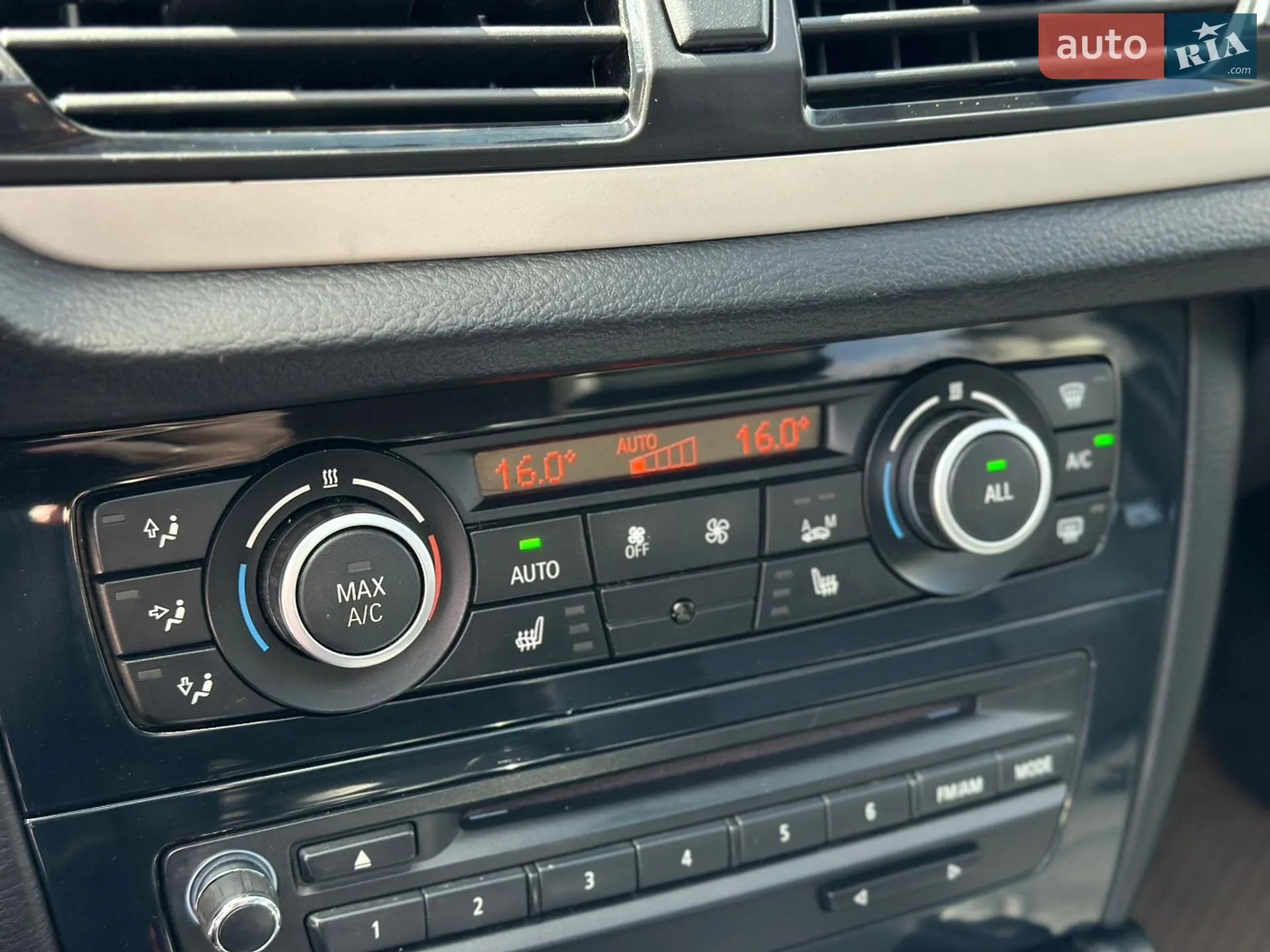 2015 BMW X1 - мініатюра 17