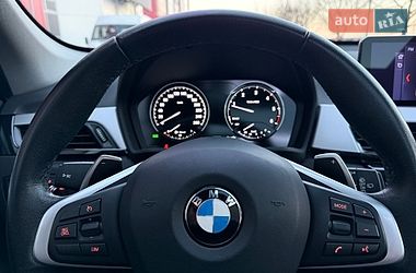 Внедорожник / Кроссовер BMW X1 2019 в Киеве