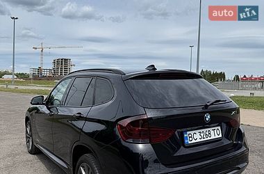 Внедорожник / Кроссовер BMW X1 2013 в Львове