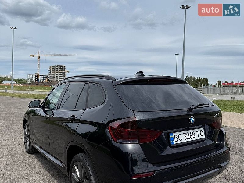Внедорожник / Кроссовер BMW X1 2013 в Львове