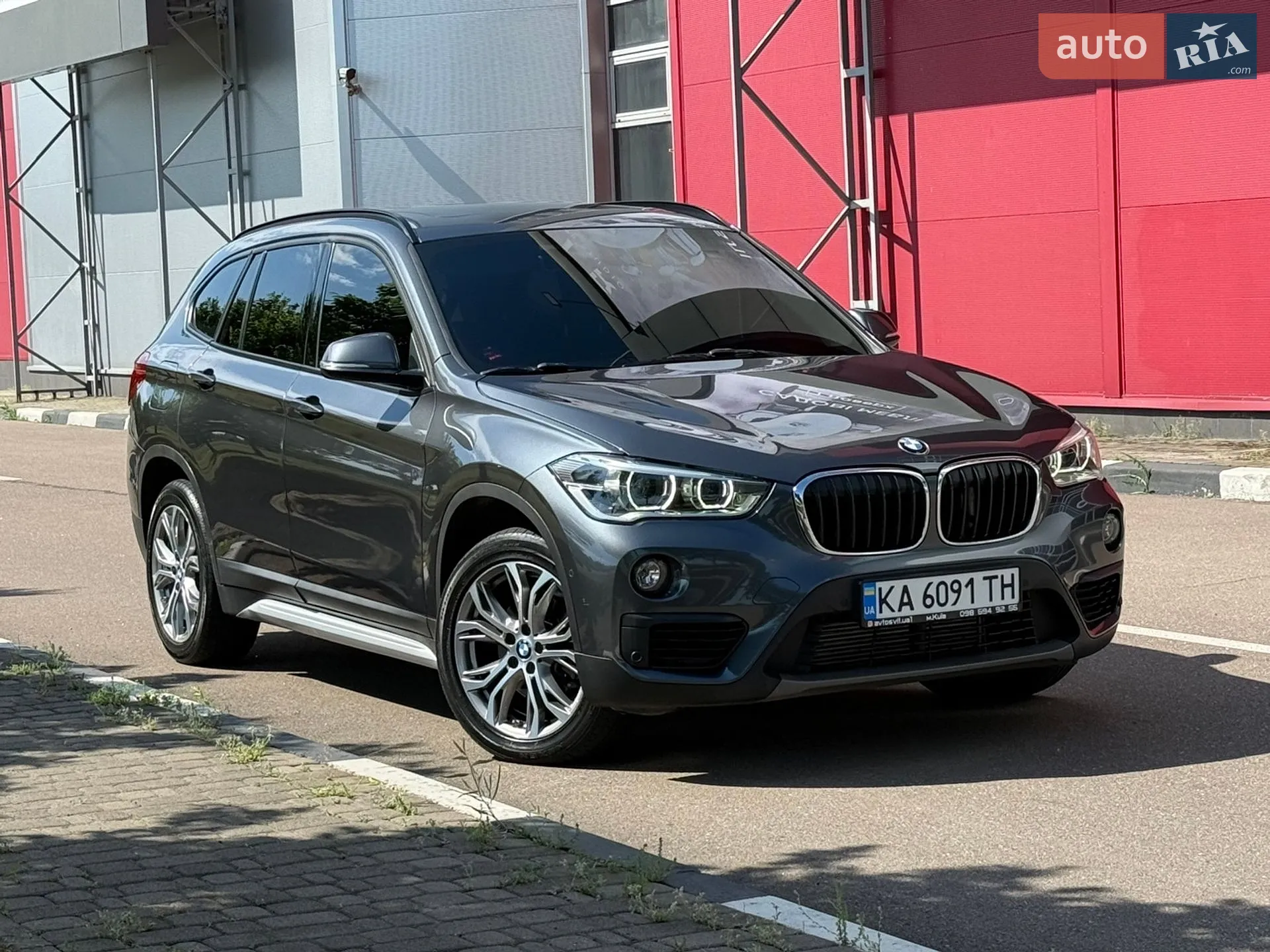 2019 BMW X1 - фото 1