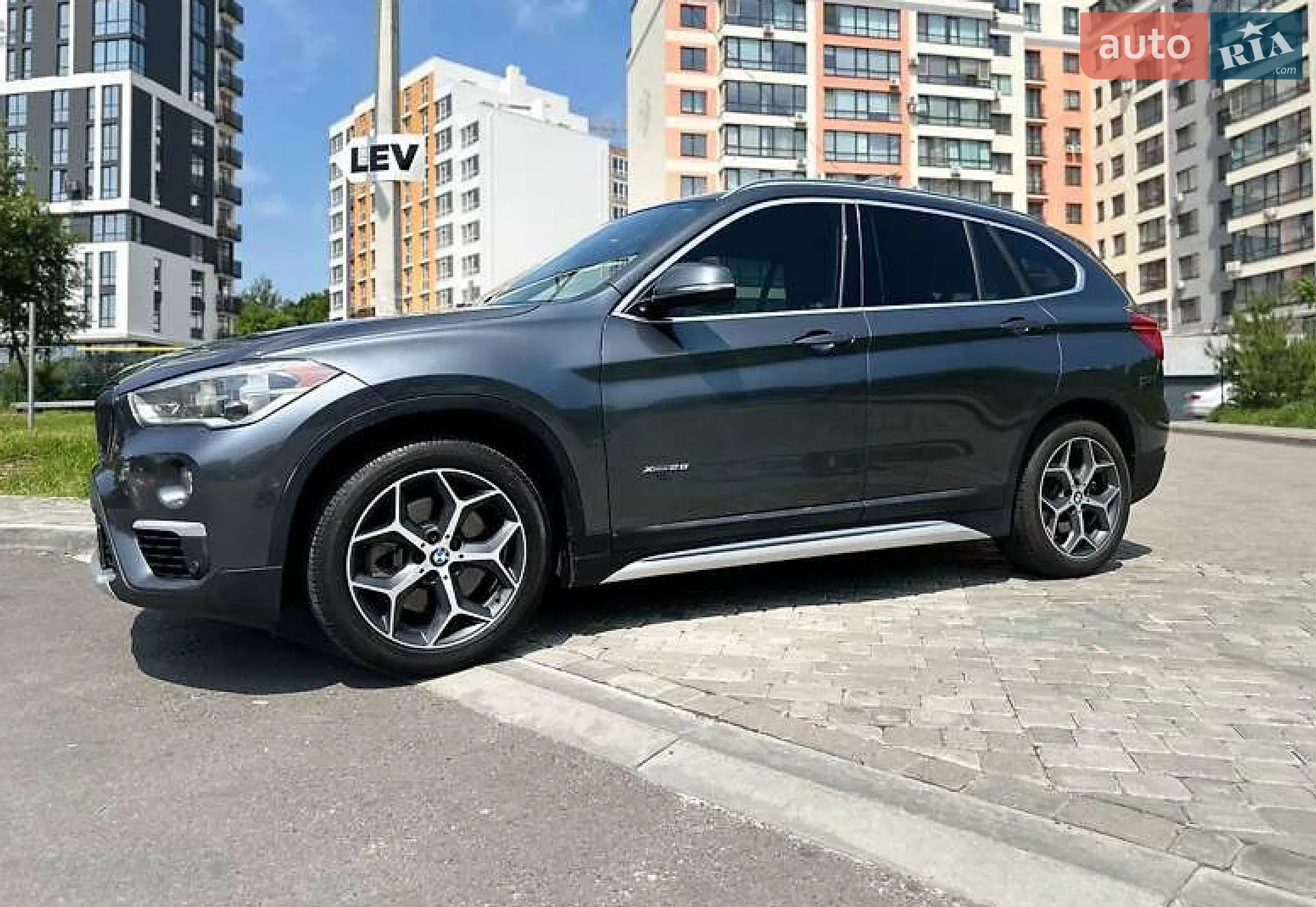 2017 BMW X1 - мініатюра 3