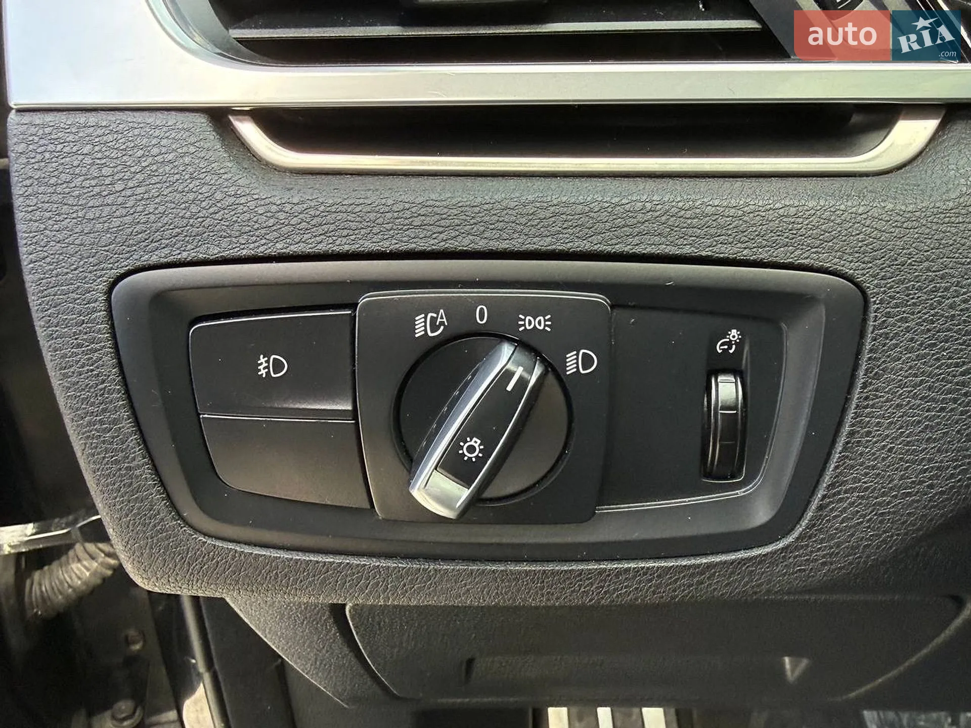 2016 BMW X1 - мініатюра 41