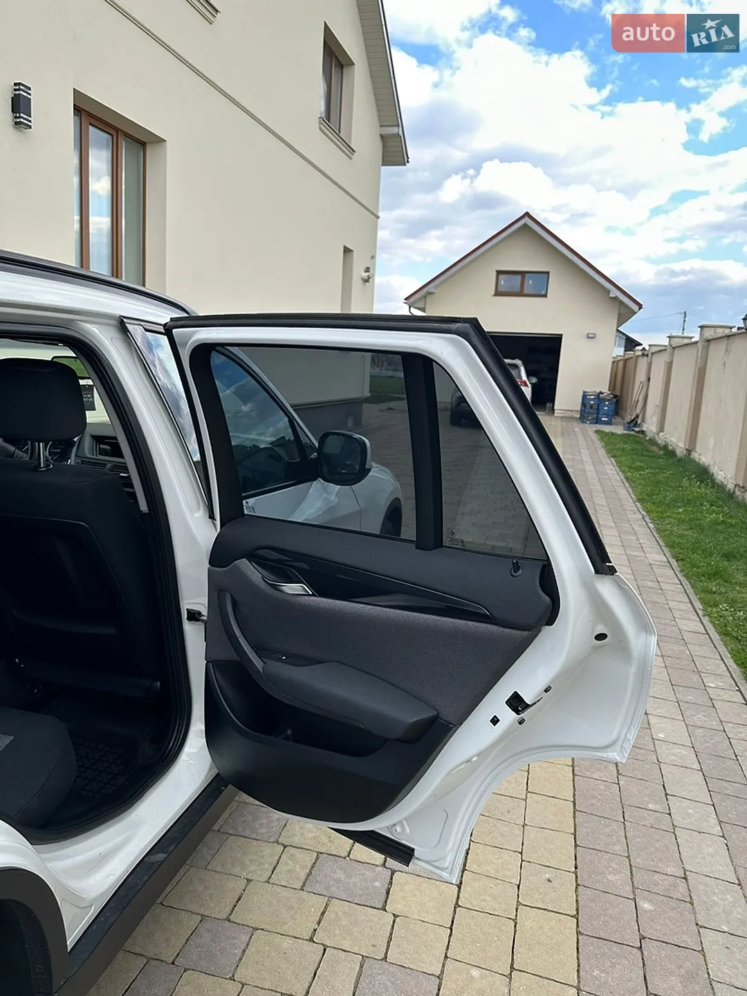2011 BMW X1 - мініатюра 17