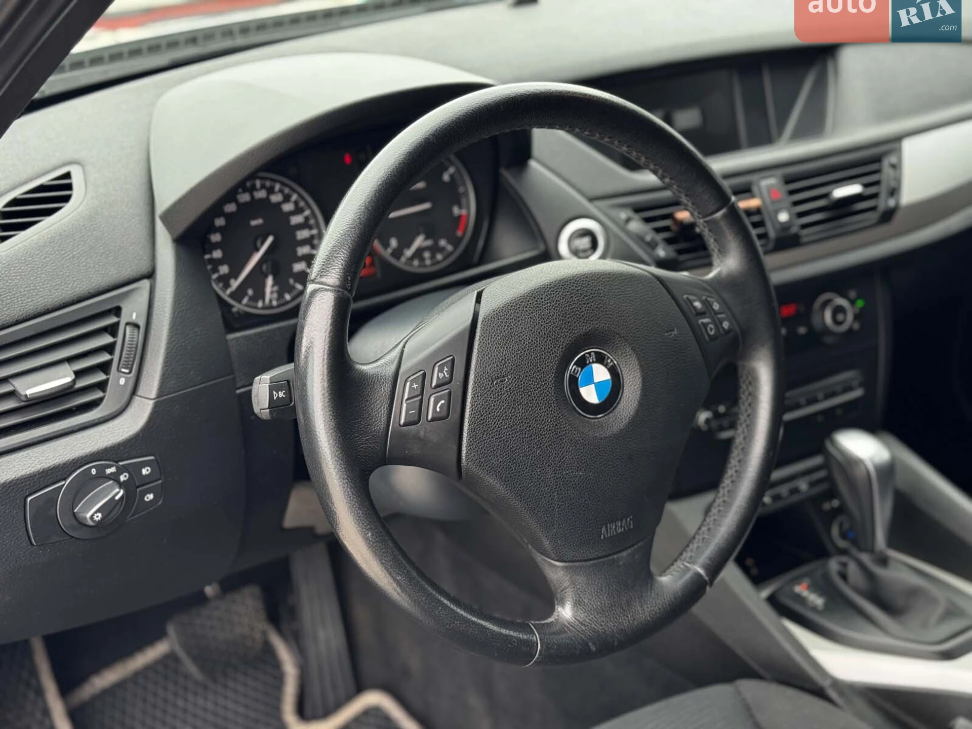 2010 BMW X1 - мініатюра 21