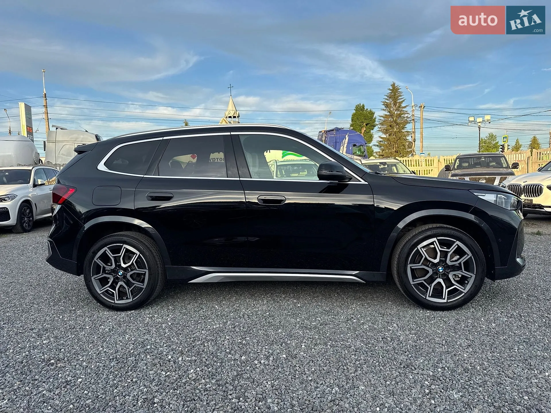 2025 BMW X1 - мініатюра 23