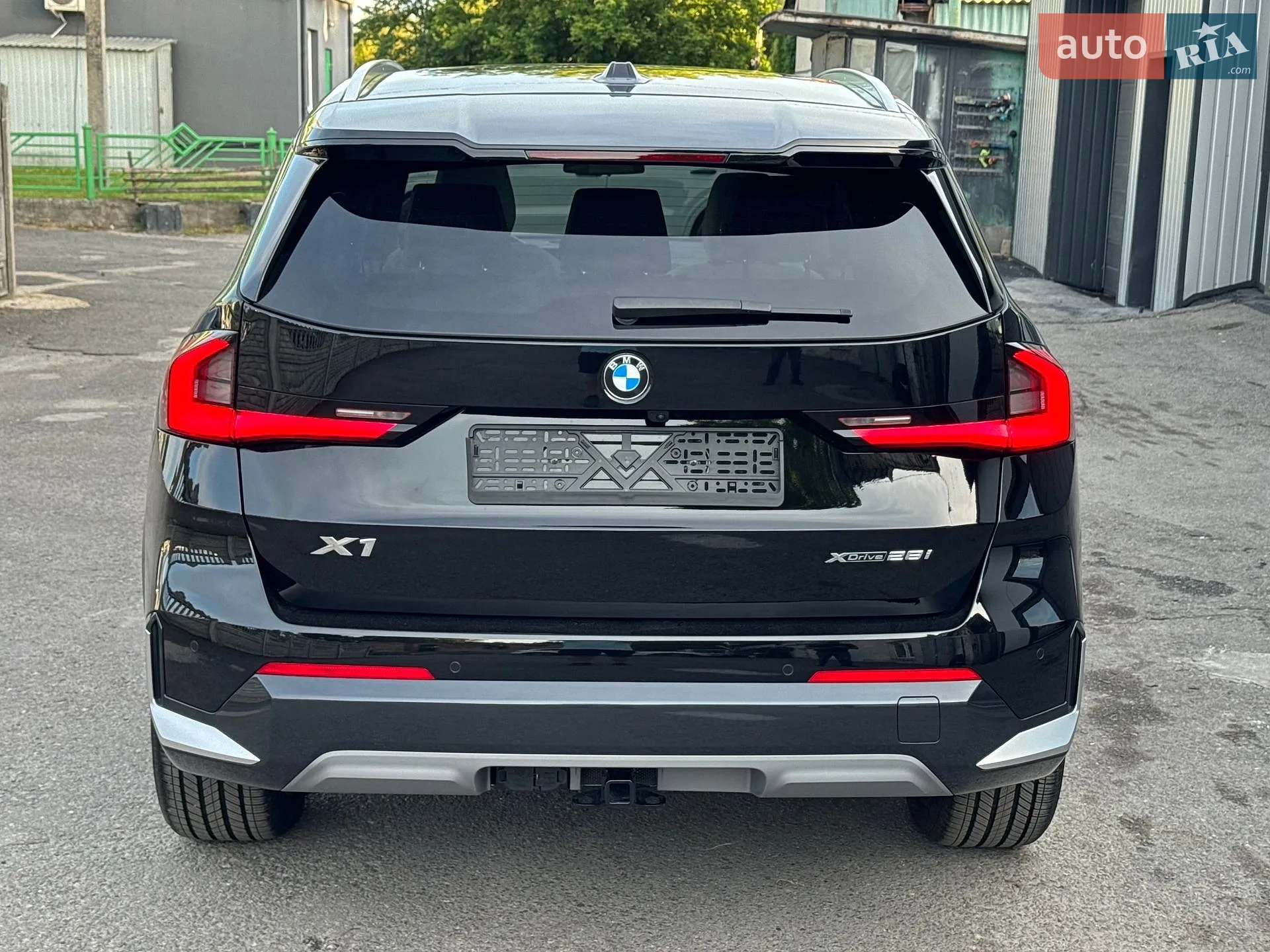 2025 BMW X1 - мініатюра 61