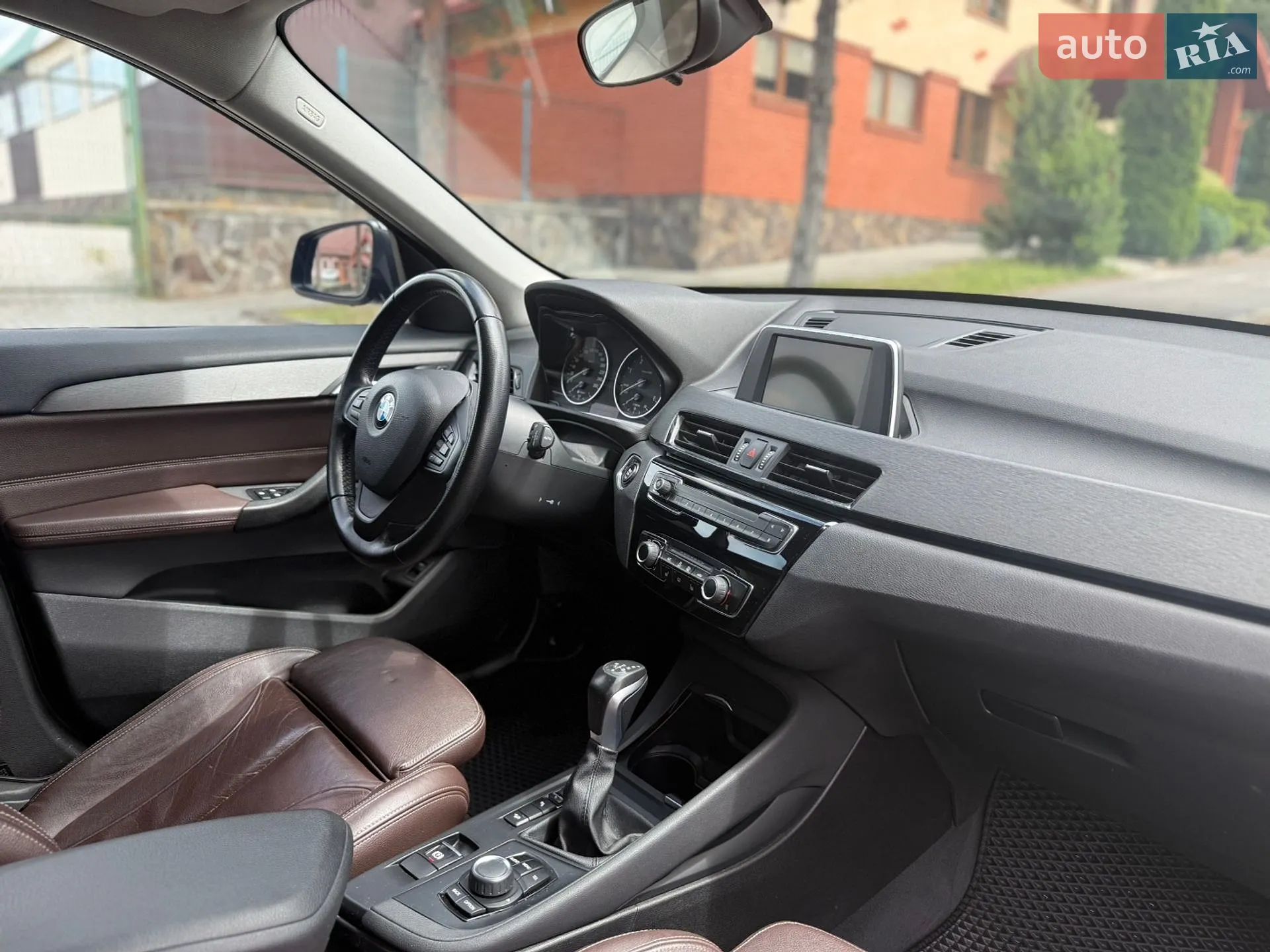 2016 BMW X1 - мініатюра 15