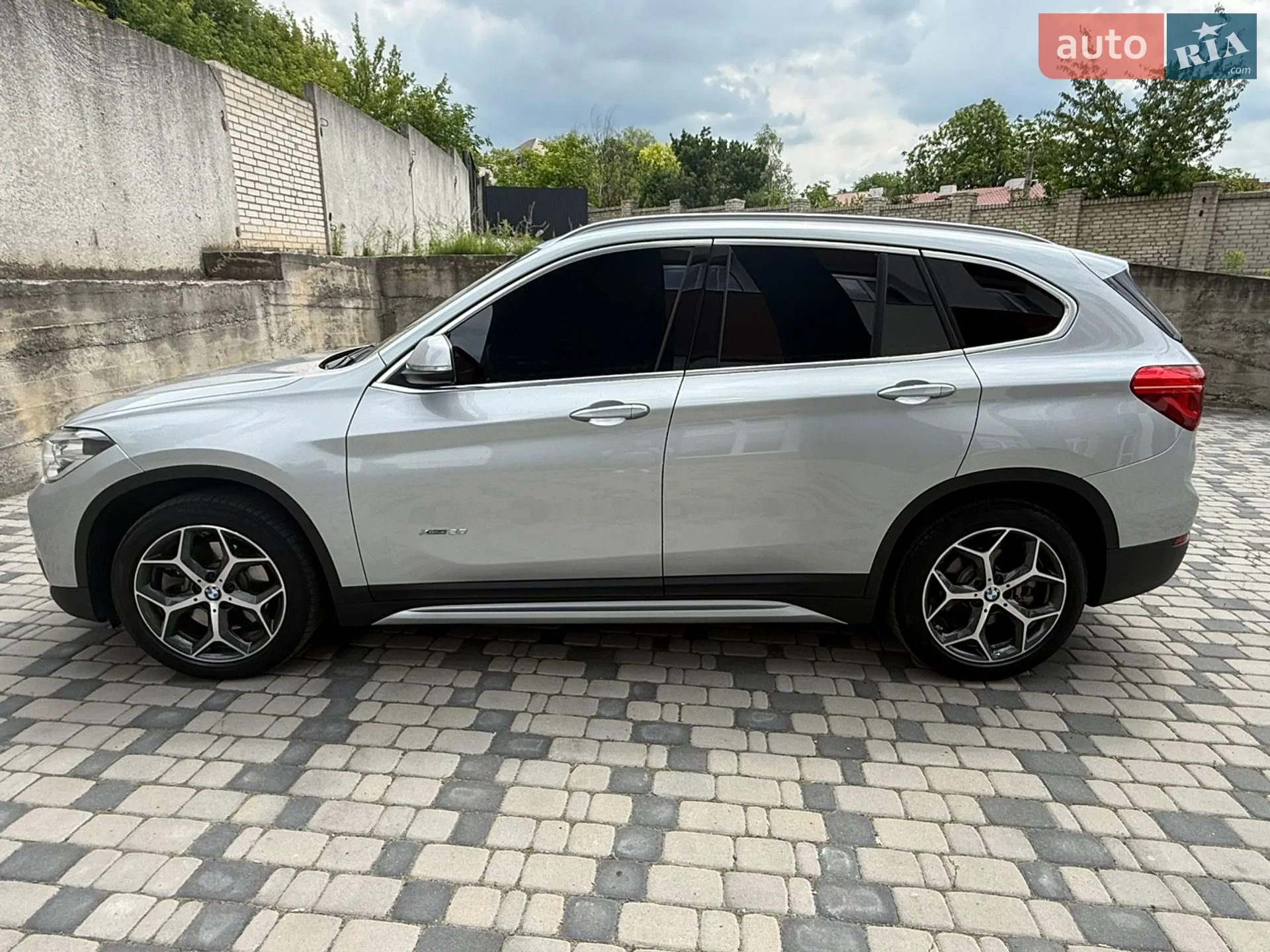 2017 BMW X1 - мініатюра 3
