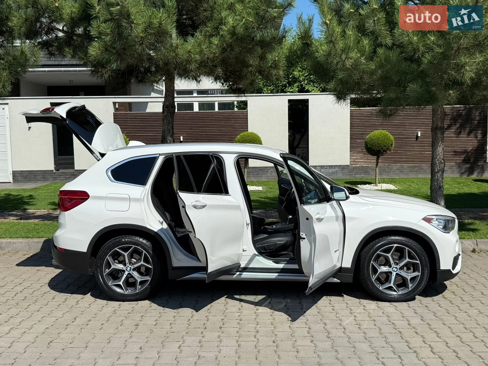 2015 BMW X1 - мініатюра 49