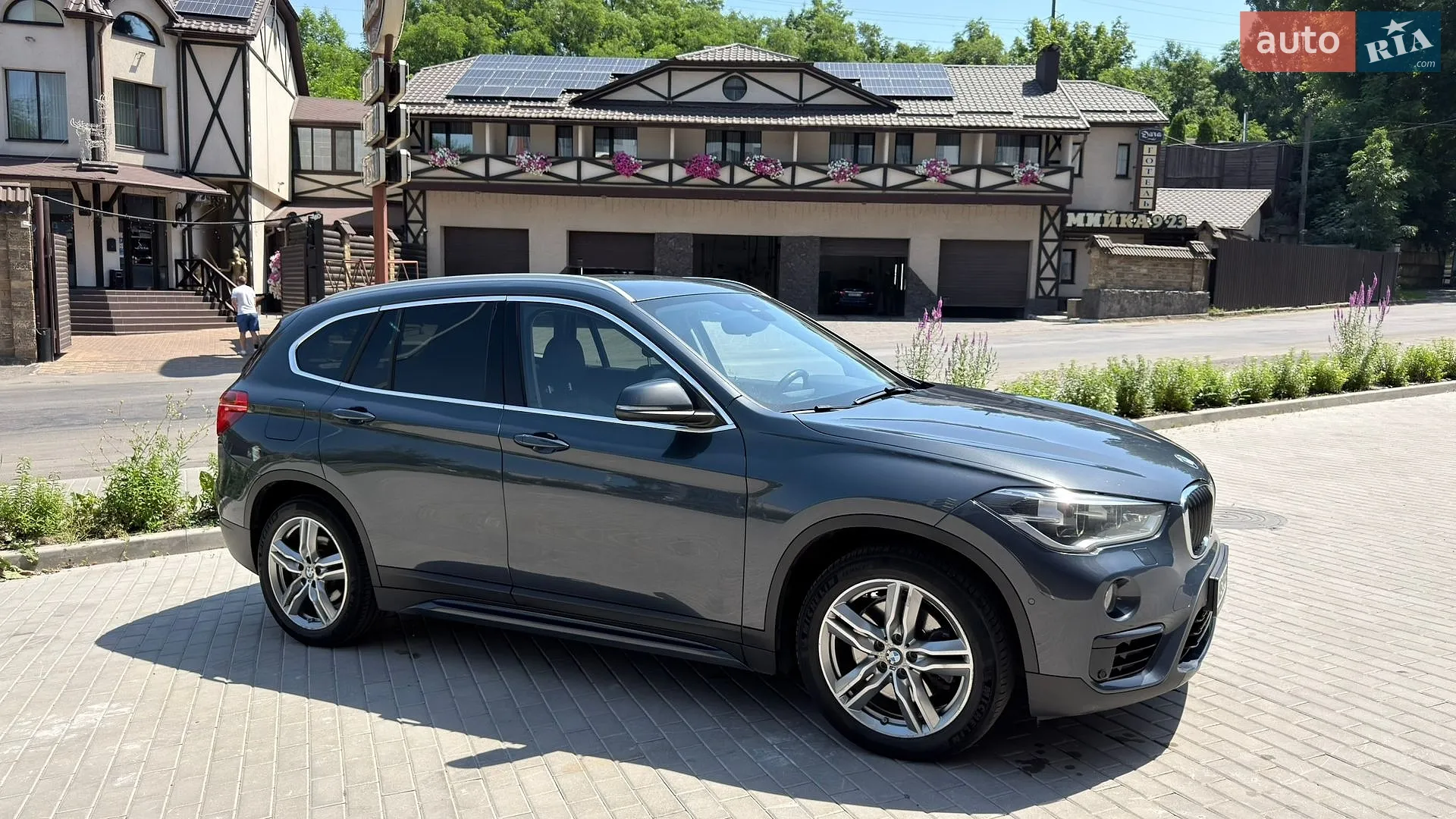 2016 BMW X1 - мініатюра 2