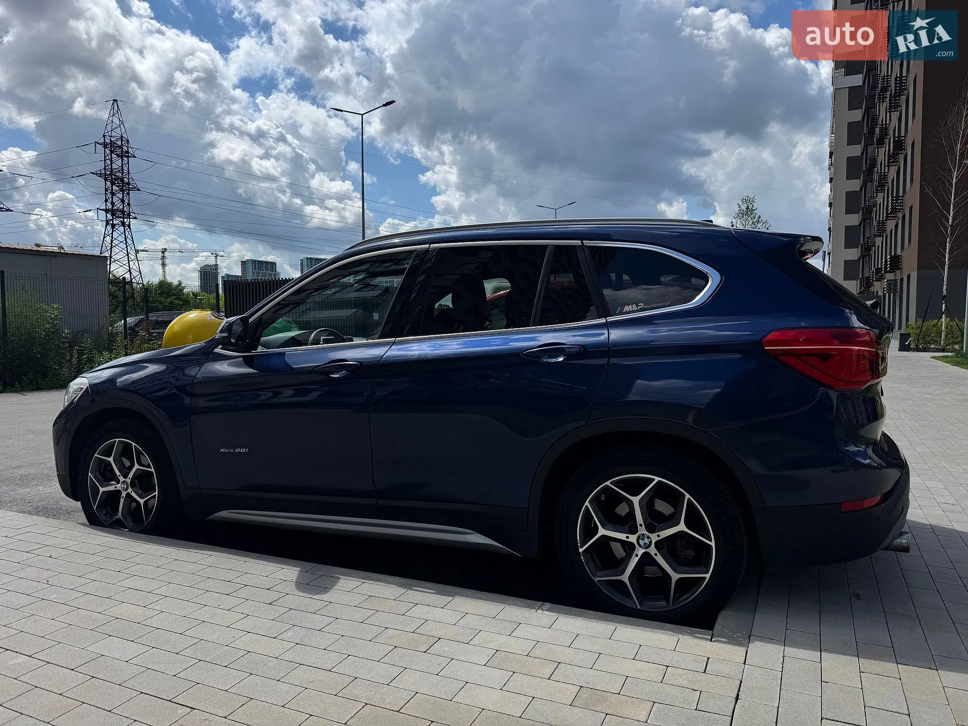 2016 BMW X1 - мініатюра 3
