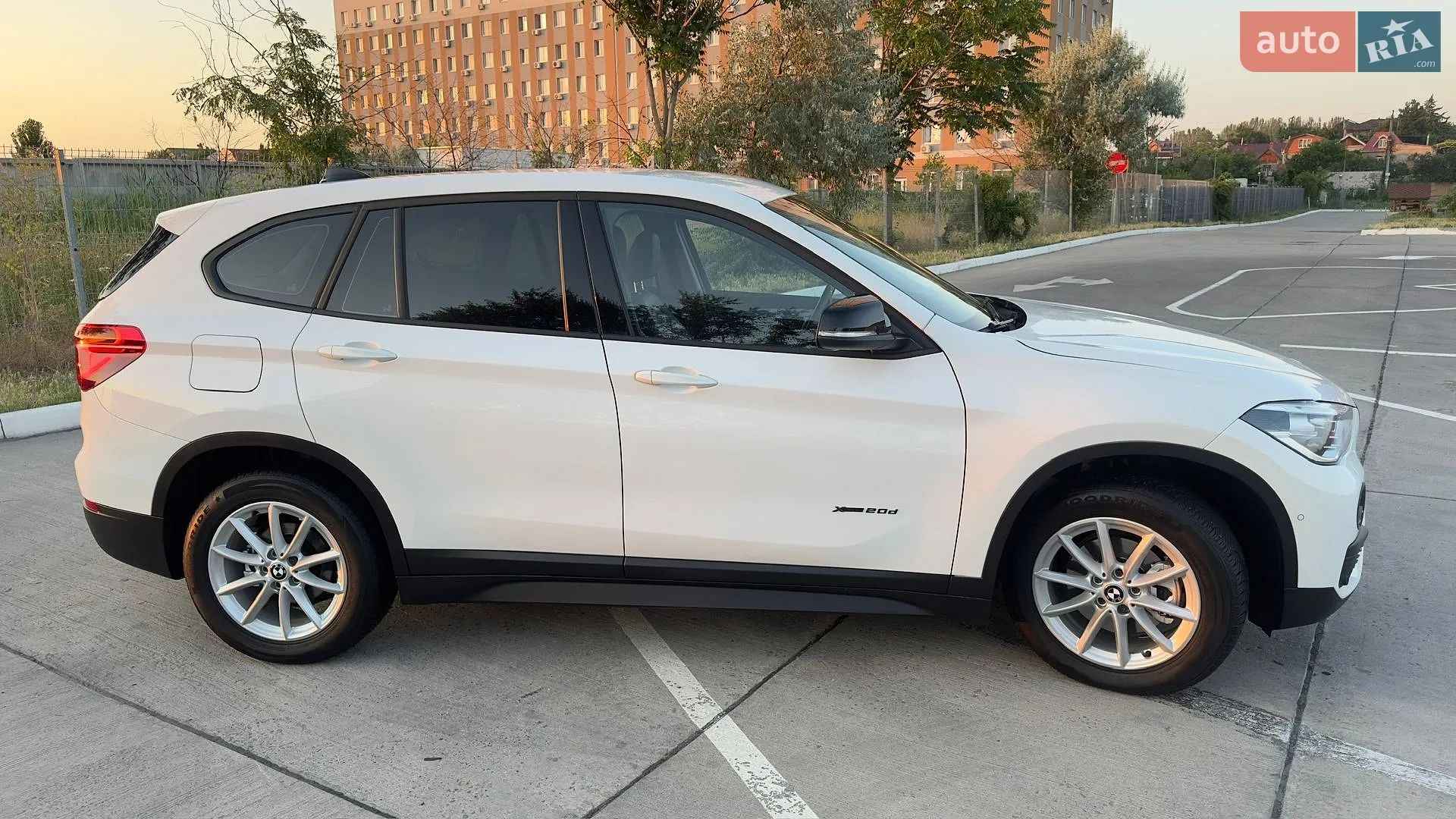2016 BMW X1 - мініатюра 71