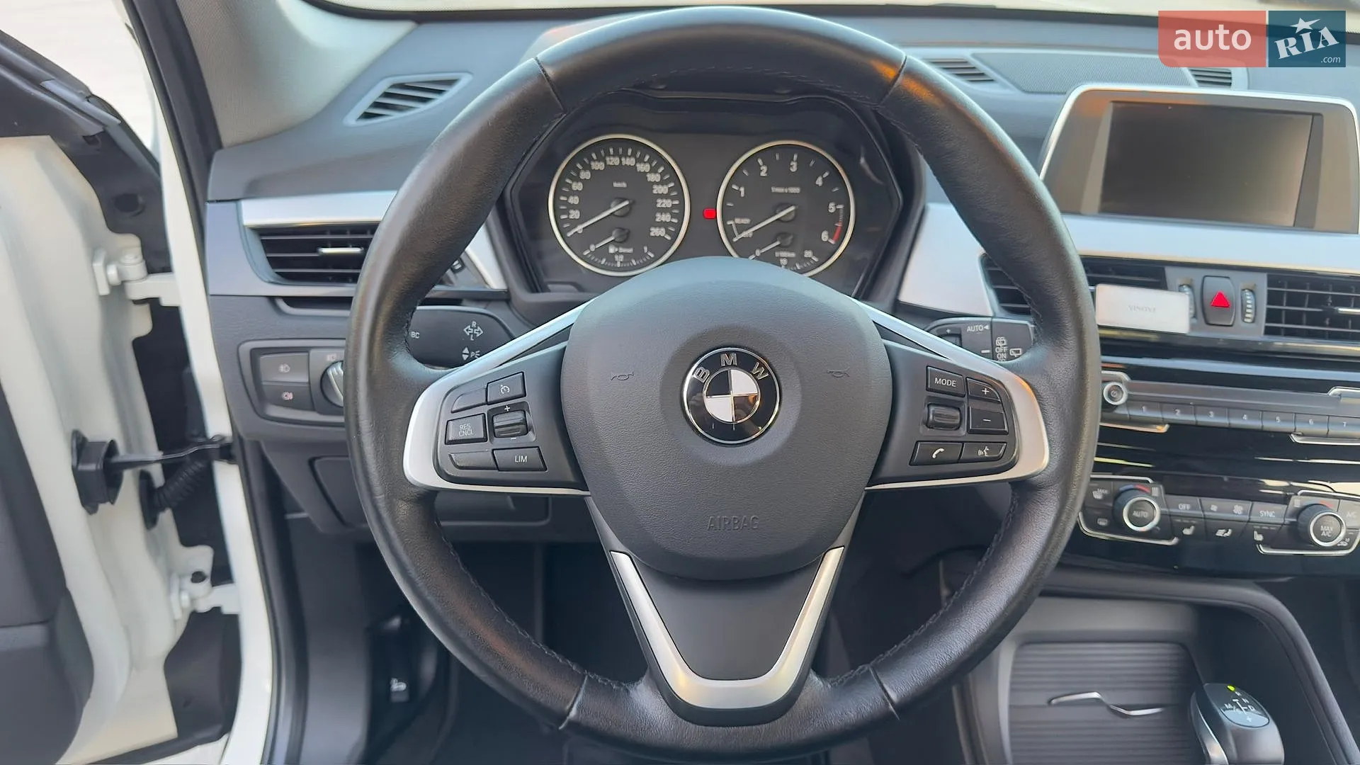 2016 BMW X1 - мініатюра 67