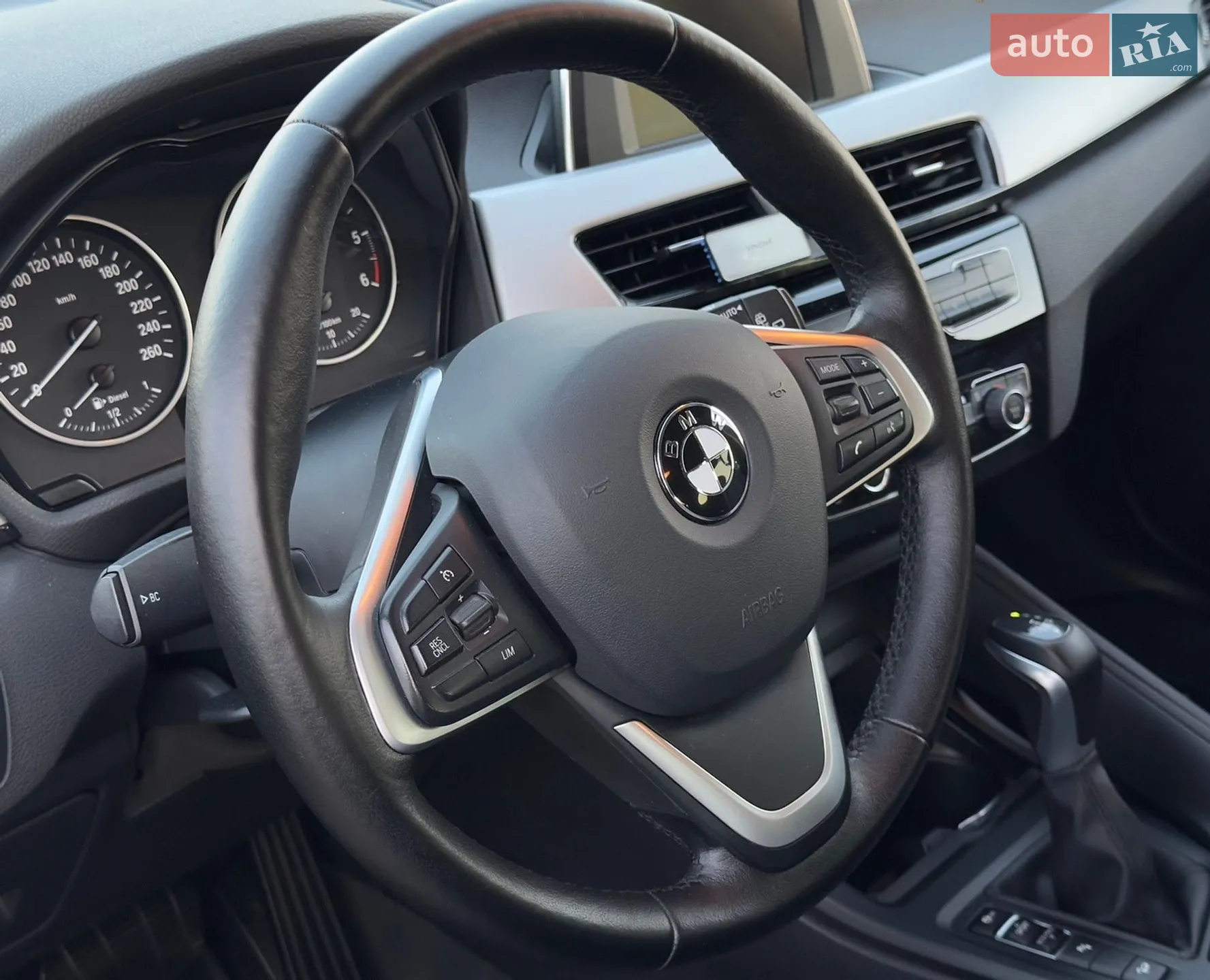 2016 BMW X1 - мініатюра 45