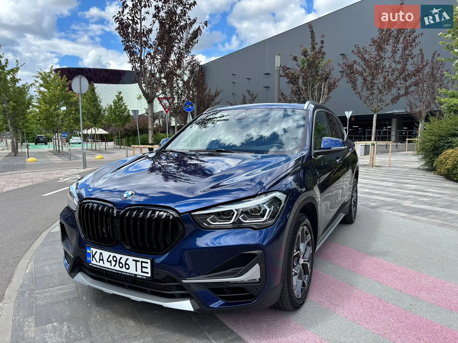 2019 BMW X1 - фото 1