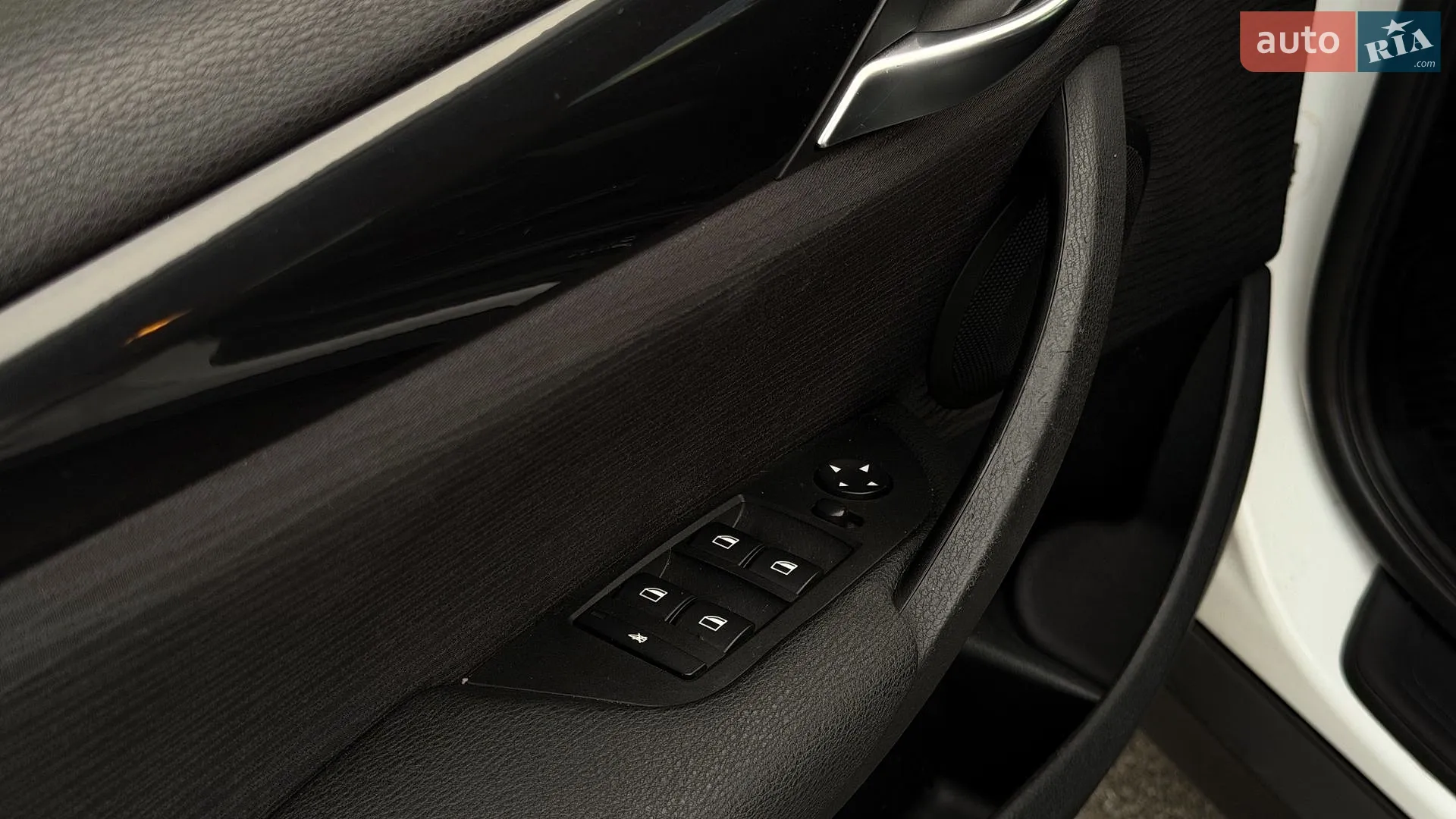 2010 BMW X1 - мініатюра 18