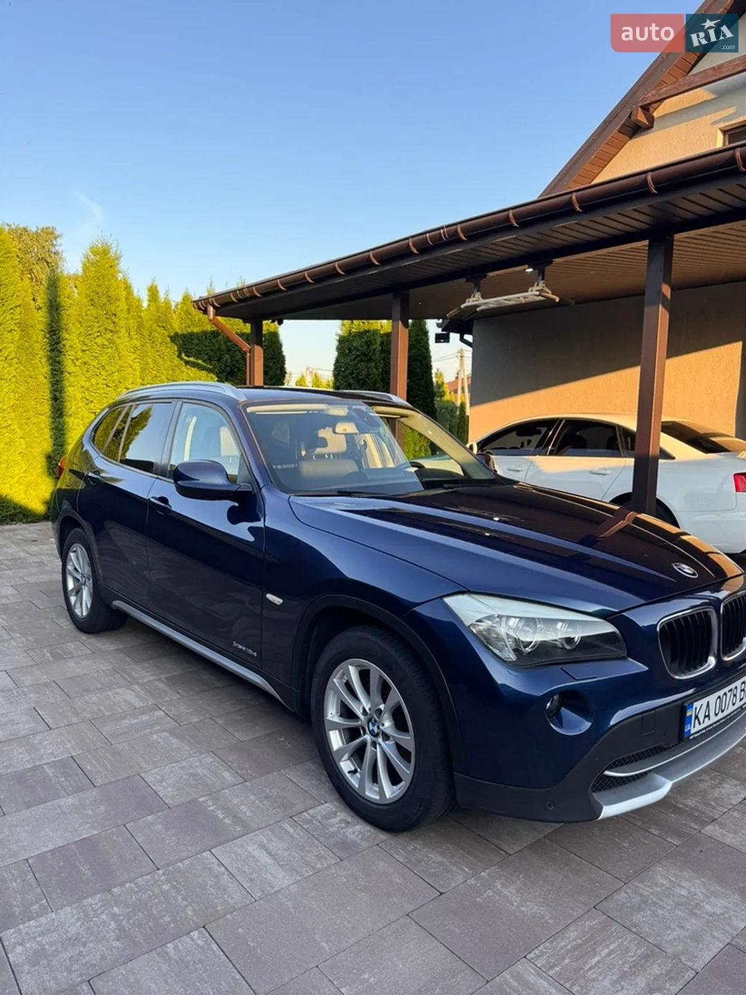 2010 BMW X1 - мініатюра 3