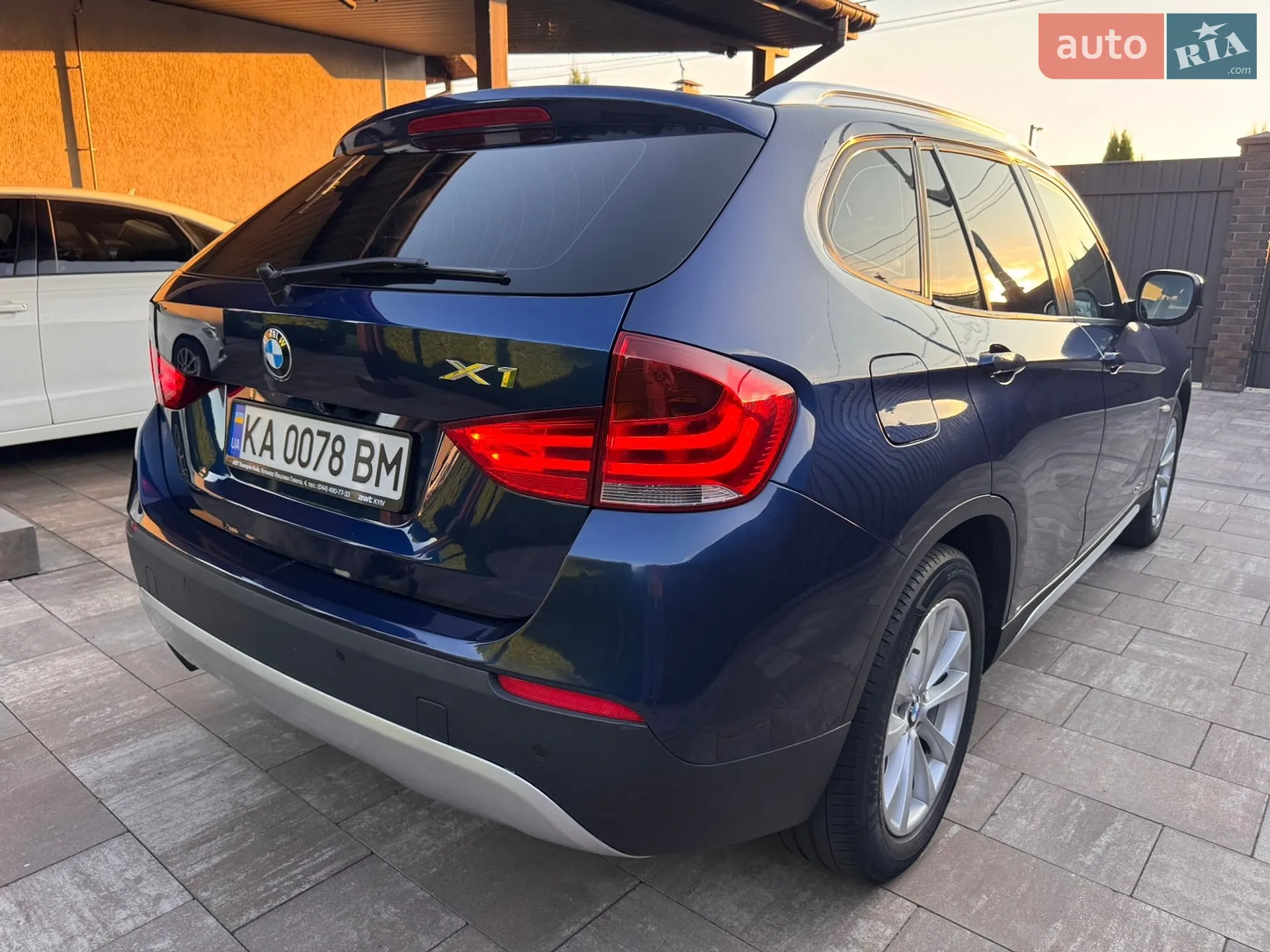 2010 BMW X1 - мініатюра 12