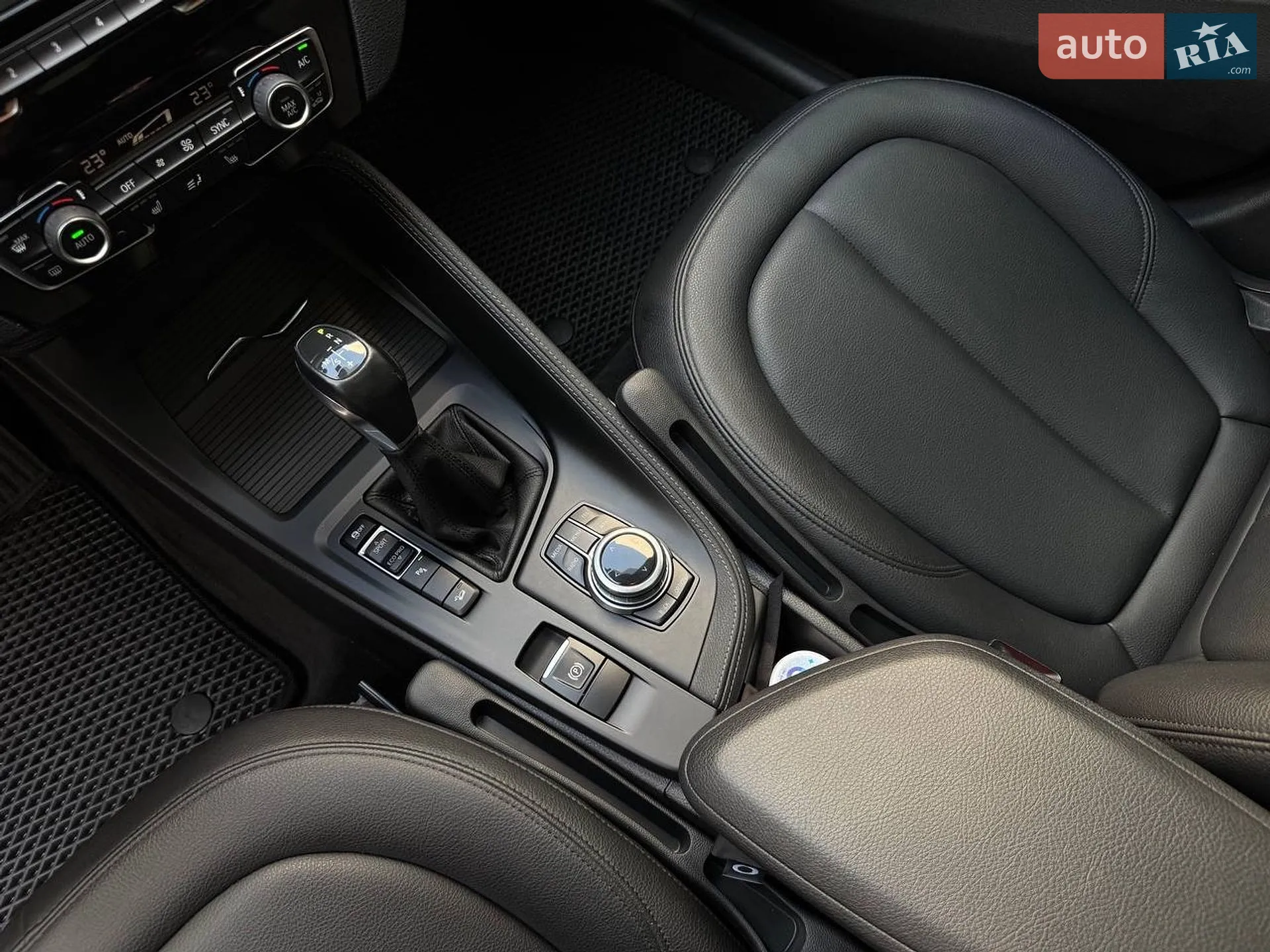 2016 BMW X1 - мініатюра 26