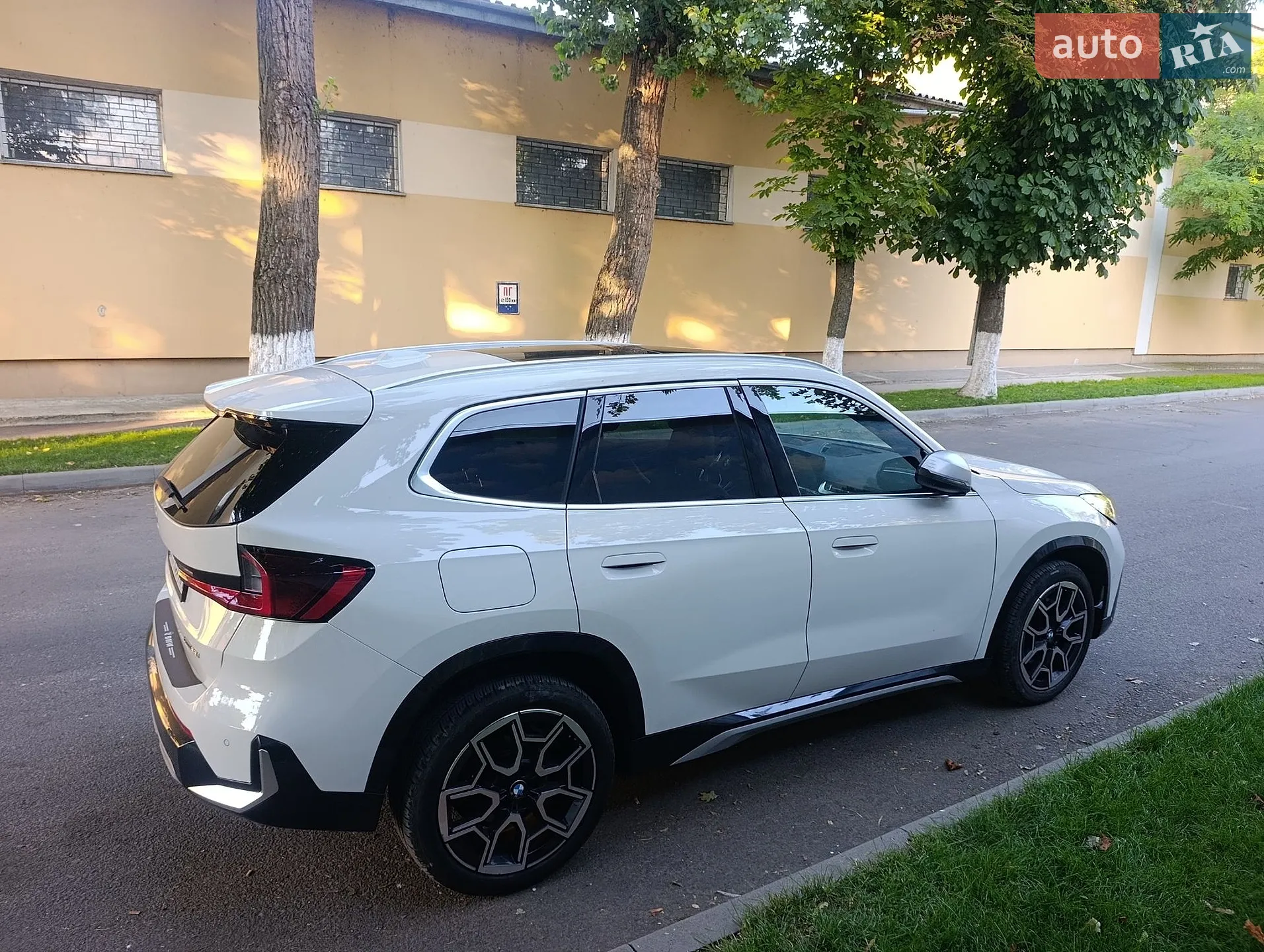 2023 BMW X1 - мініатюра 5
