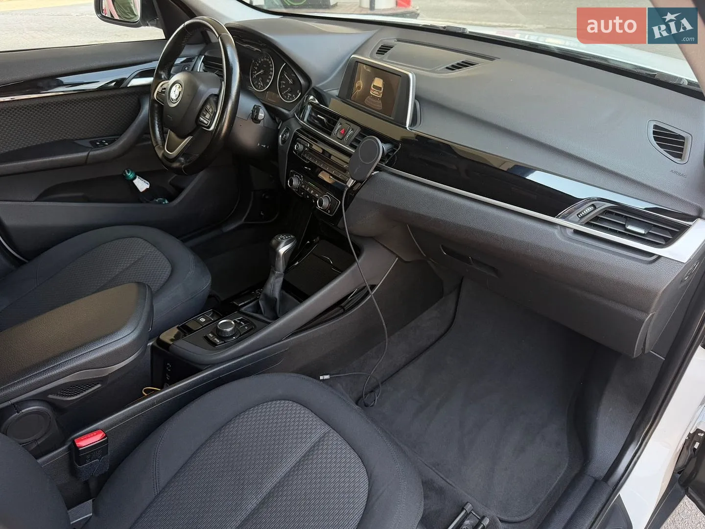 2016 BMW X1 - мініатюра 17