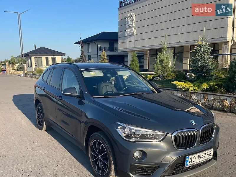 BMW X1