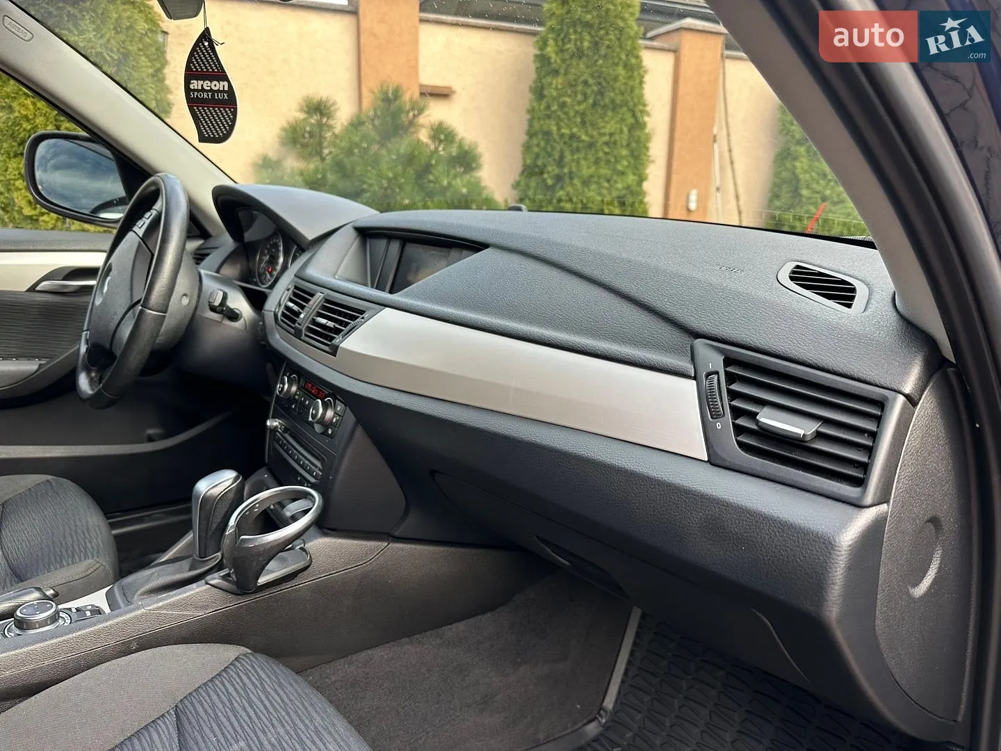 2011 BMW X1 - мініатюра 16