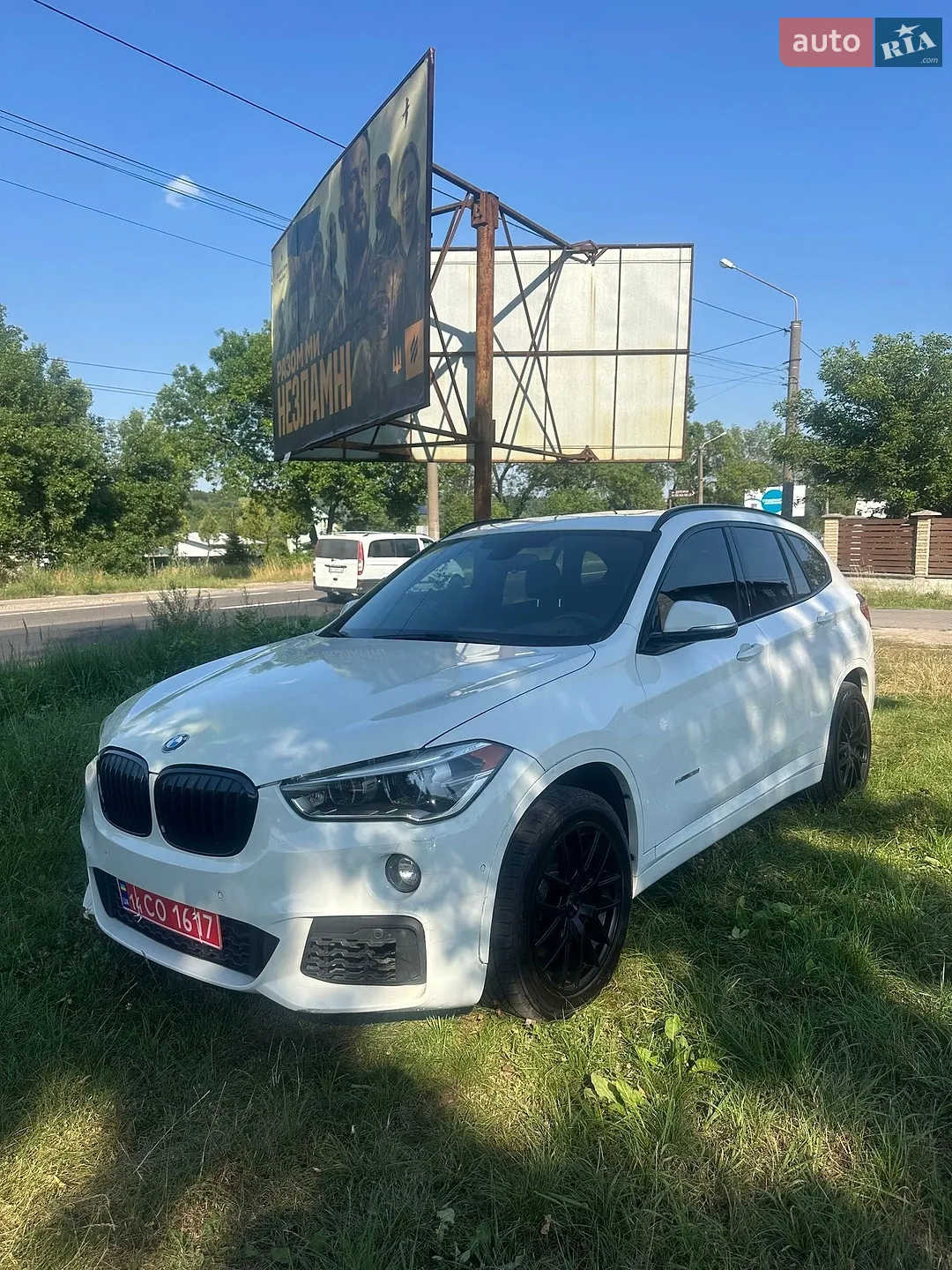 2016 BMW X1 - мініатюра 2